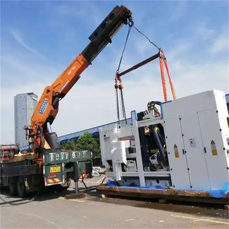 郁南附近小吊车联系方式|8-16吨|本地及时服务