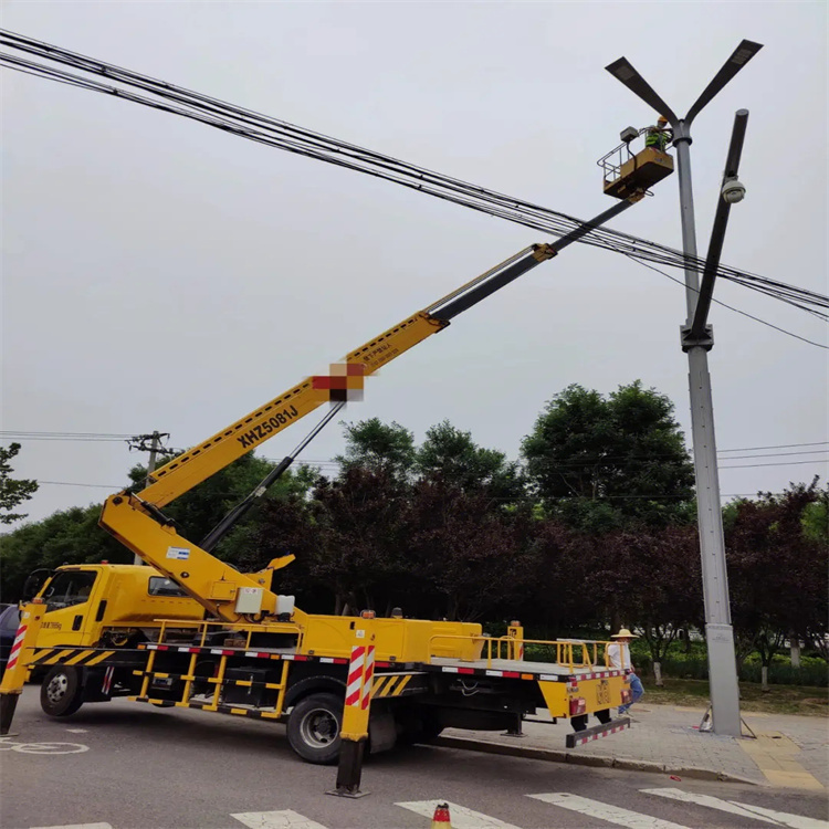 郁南路灯维修吊车出租